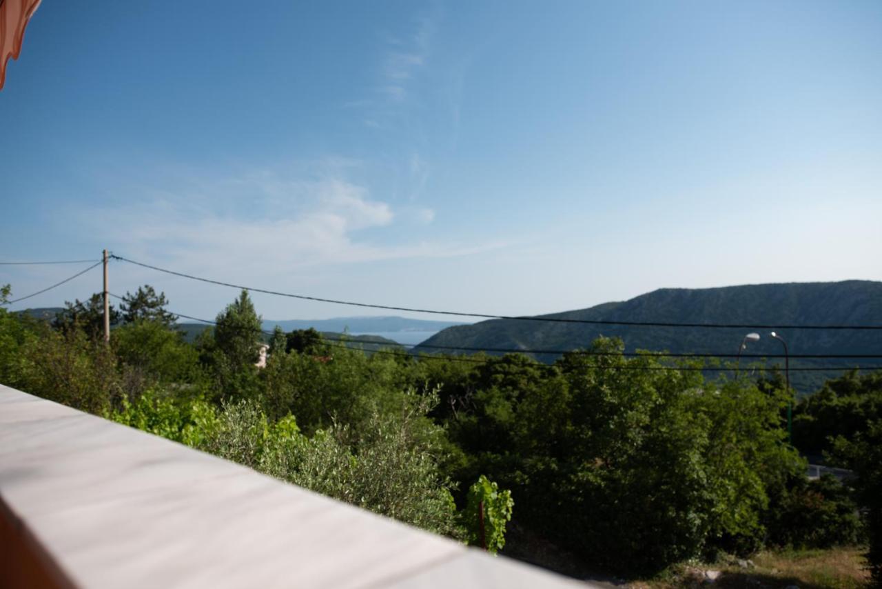 Grižane Apartman Sous Les Rochers מראה חיצוני תמונה