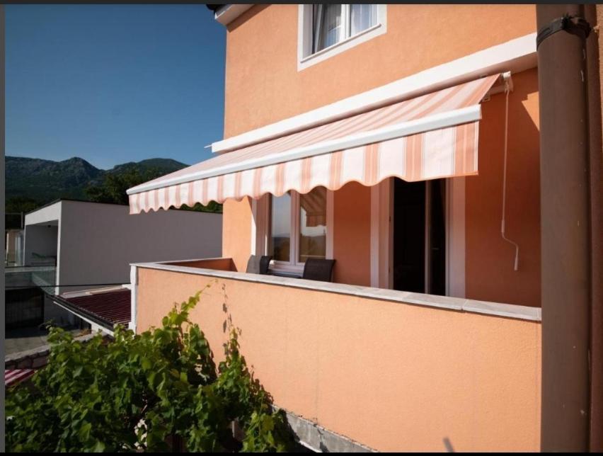 Grižane Apartman Sous Les Rochers מראה חיצוני תמונה